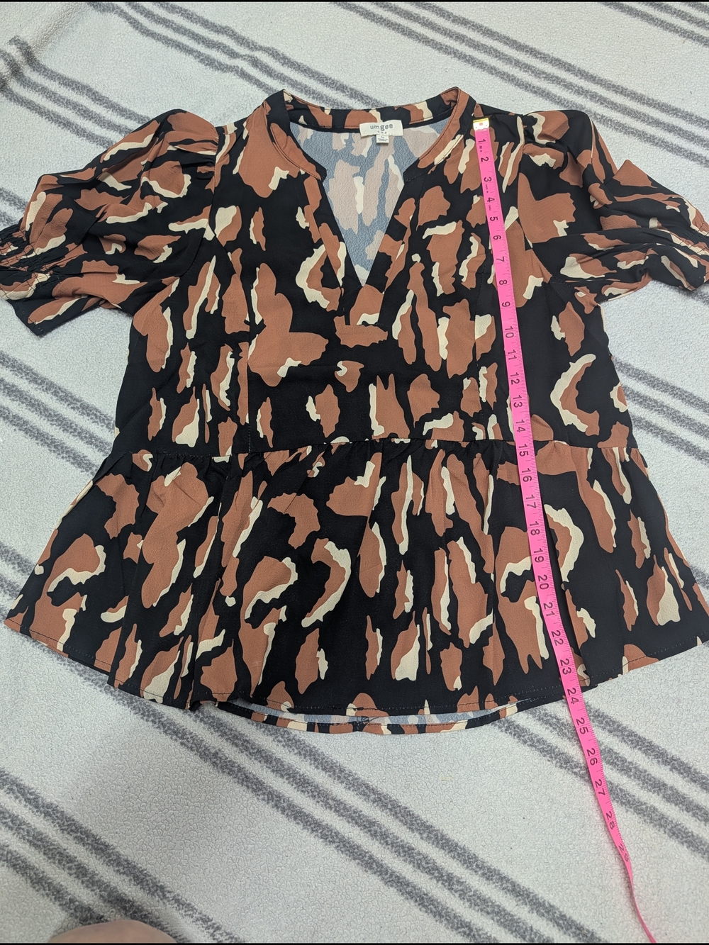 Umgee Abstract Patterned Top - Picture 5 of 6
